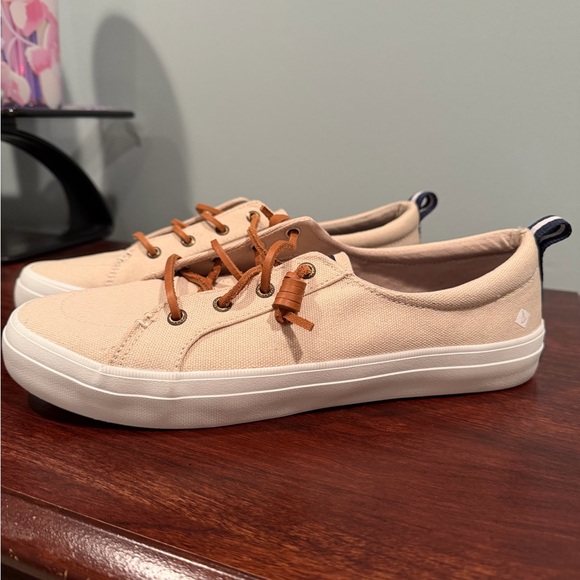 Sperry Topsiders Tan Canvas Sneakers with Brown Leather Laces NWOT - Picture 2 of 7